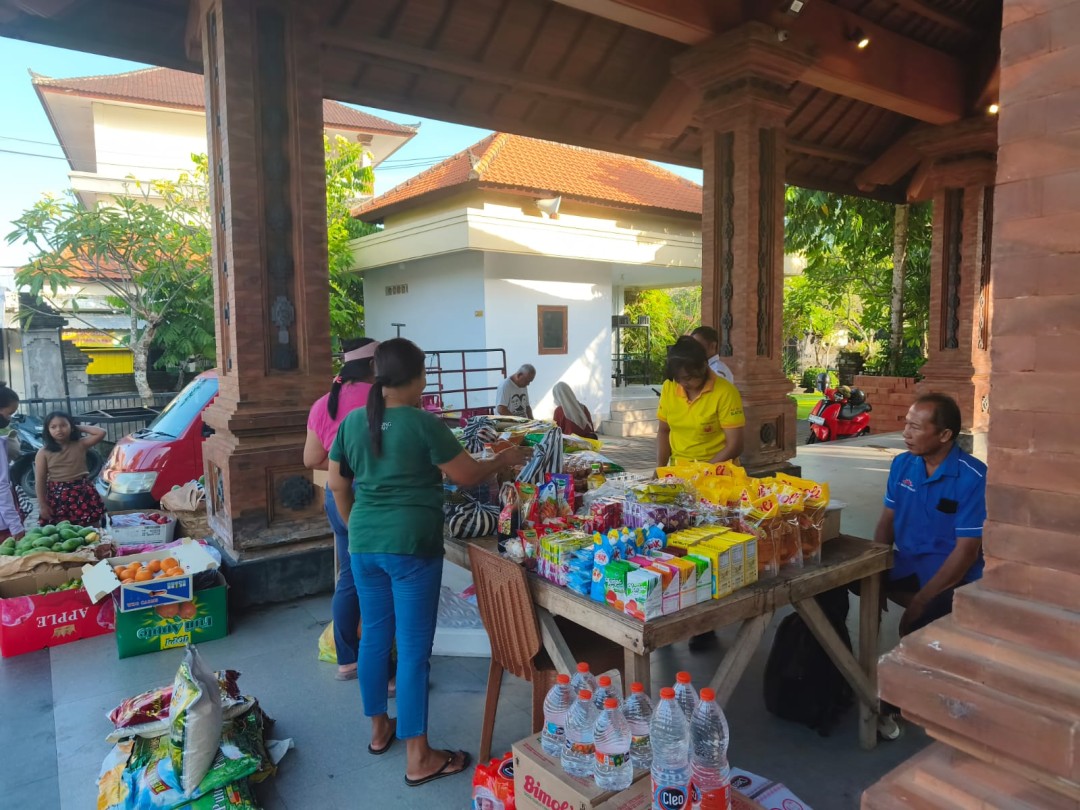 Pasar Murah Dalam Rangka Pengendalian Inflasi Daerah Di Kota Denpasar yang diselenggarakan oleh Dinas Perindustrian dan Perdagangan Kota Denpasar