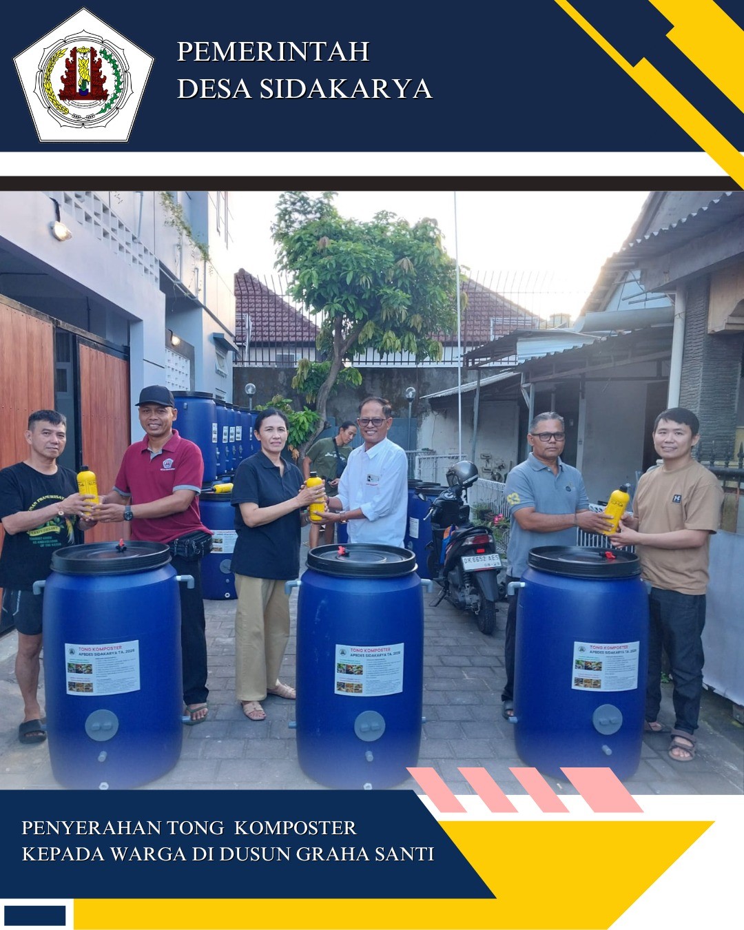 Penyerahan Tong Komposter kepada warga yang berlokasi di Dusun Graha Santi