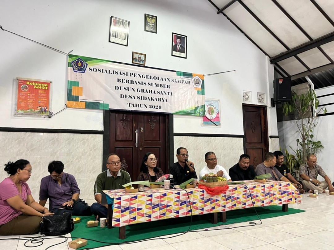 Sosialisasi Pengelolaan Sampah Berbasis Sumber yang berlokasi di Dusun Graha Santi, Kerta Sari, dan Sari